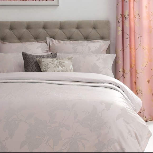 Pasaya king bed set - Picture 1 of 9